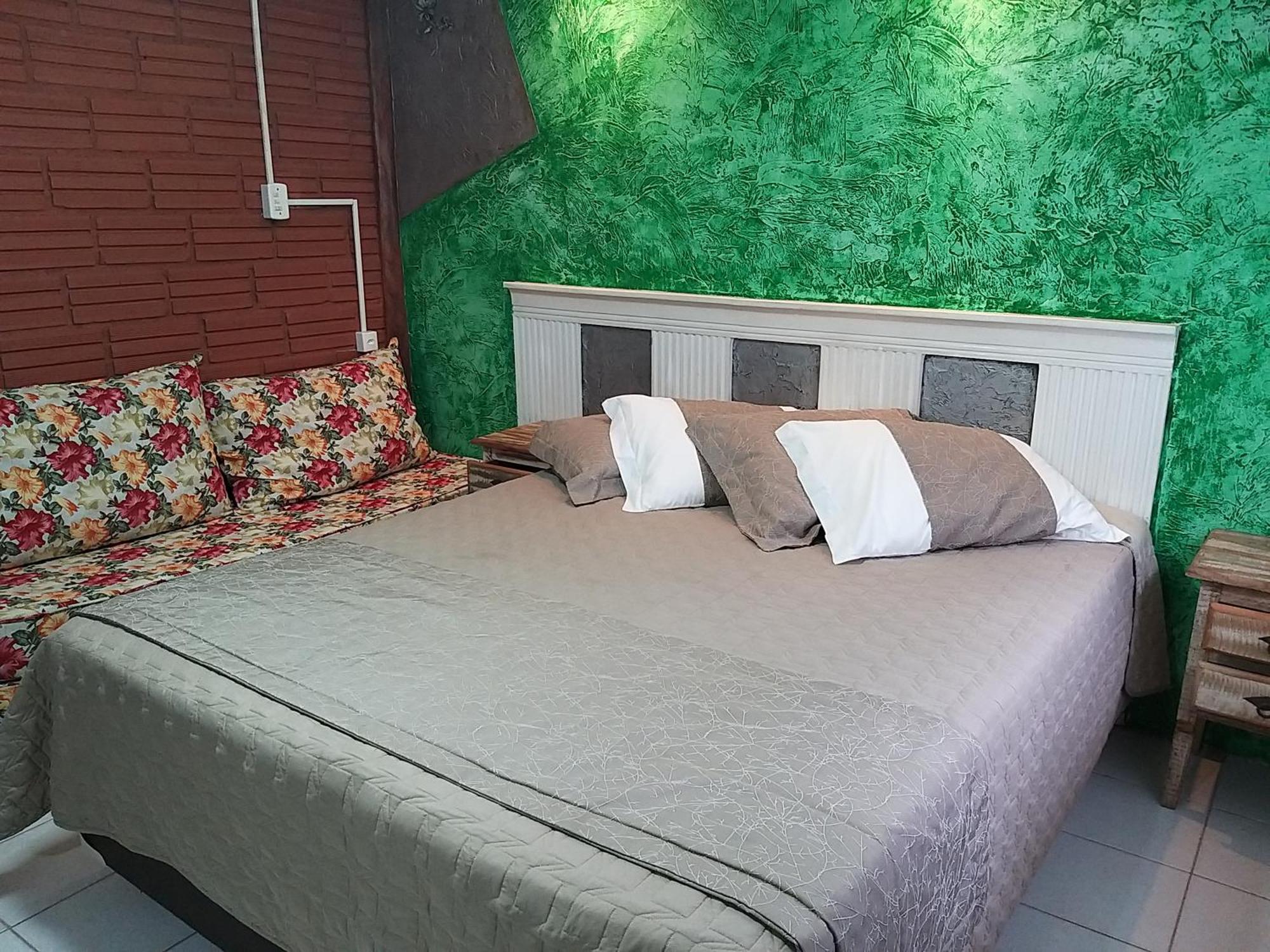 A Ilha Verde Hotel Pousada Na Praia Ilha do Mel Exterior foto